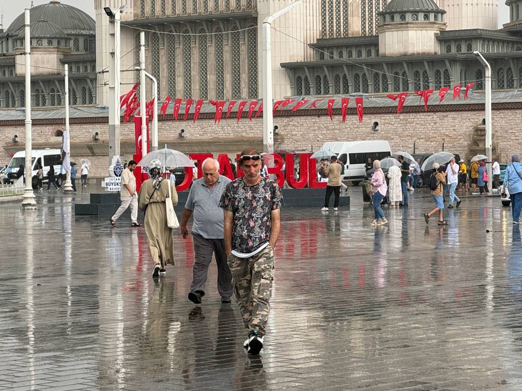 İstanbul'da sağanak Anadolu yakasında etkili oldu 16